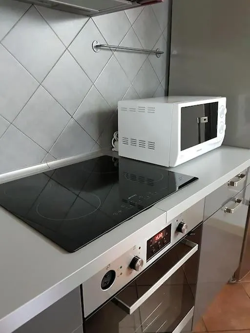 Stylish Loft - Colosseum 4 Min Walk -3 Beds -Sleeps Up To 6 People Apartment Rome