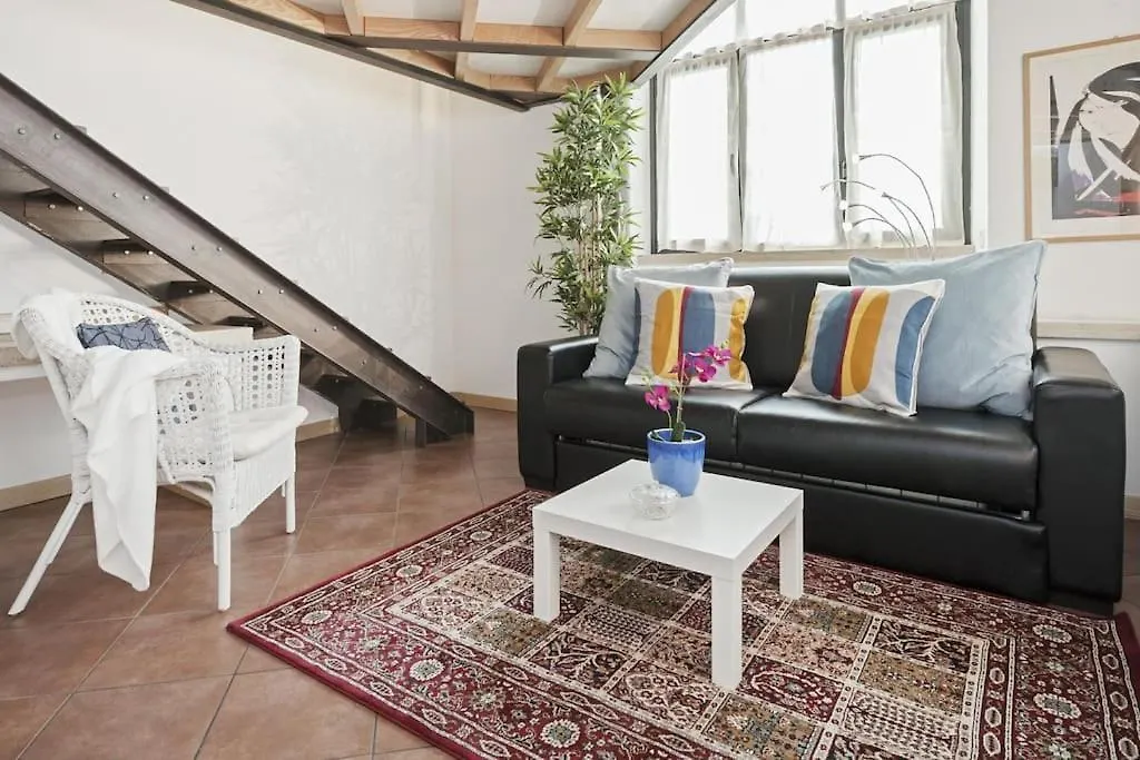 Stylish Loft - Colosseum 4 Min Walk -3 Beds -Sleeps Up To 6 People Apartment Rome Italy