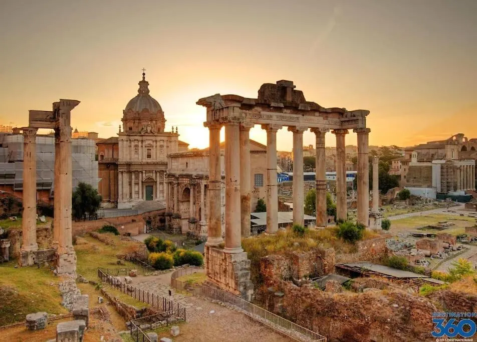 Stylish Loft - Colosseum 4 Min Walk -3 Beds -Sleeps Up To 6 People Apartment Rome